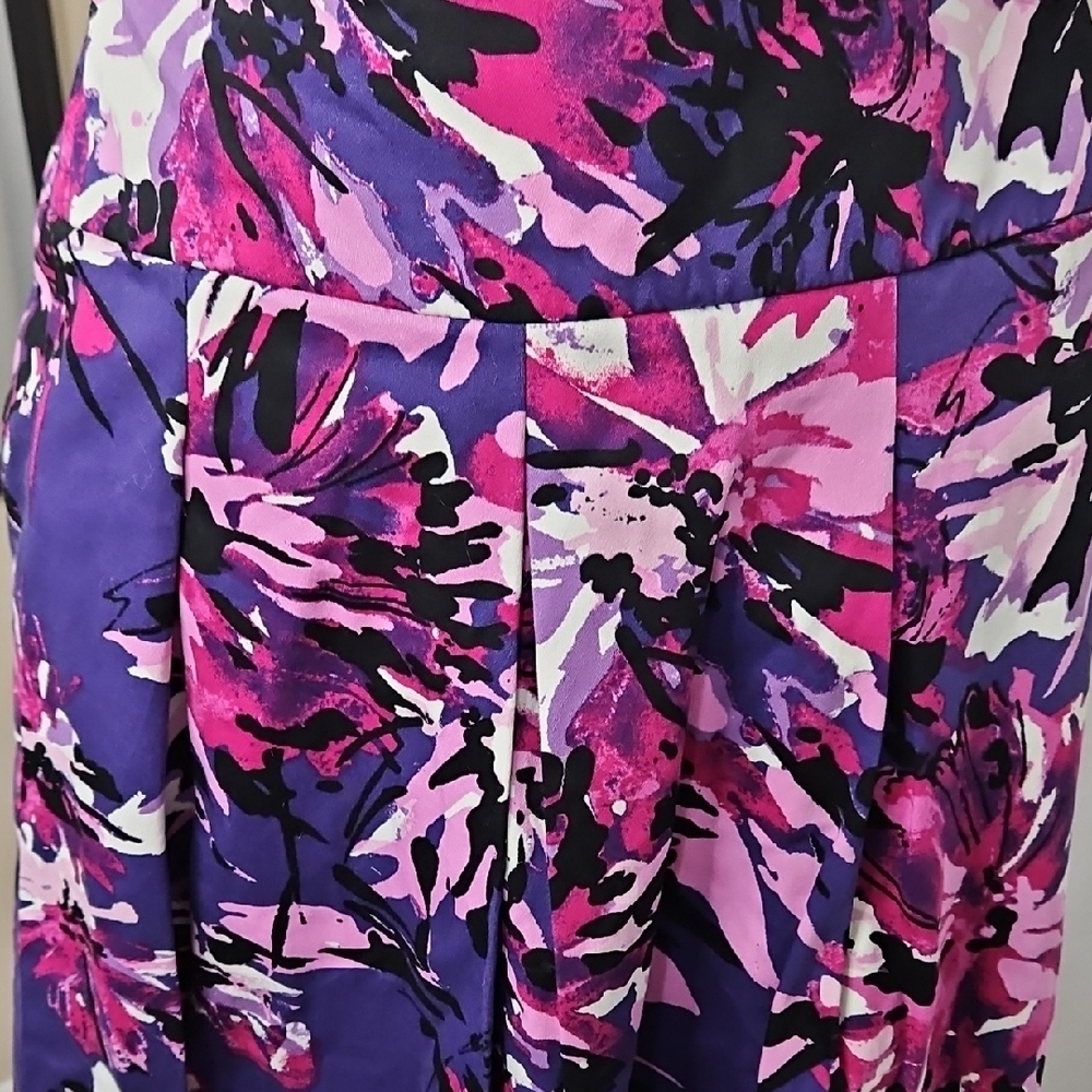 East 5th A-Line Skirt in Purple and Pink Floral - Picture 2 of 8